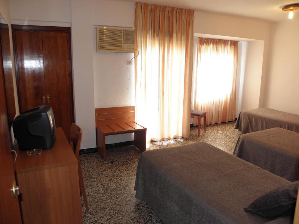 Jardin Hotel 2*